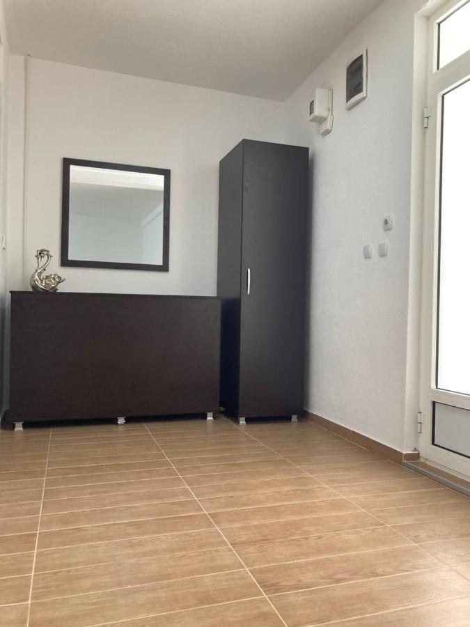 Tiki Apartments Gevgelija Esterno foto